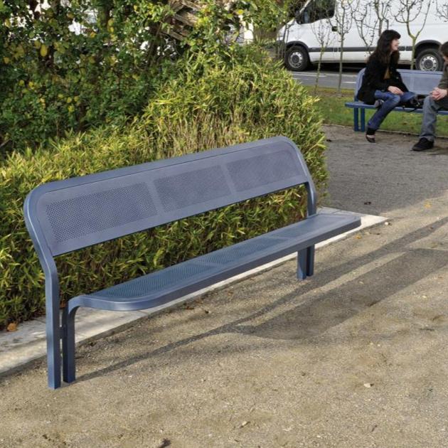 Conviviale Seat