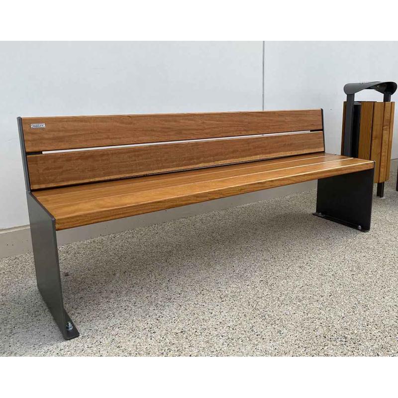 Kube Seat (Steel and Wood)