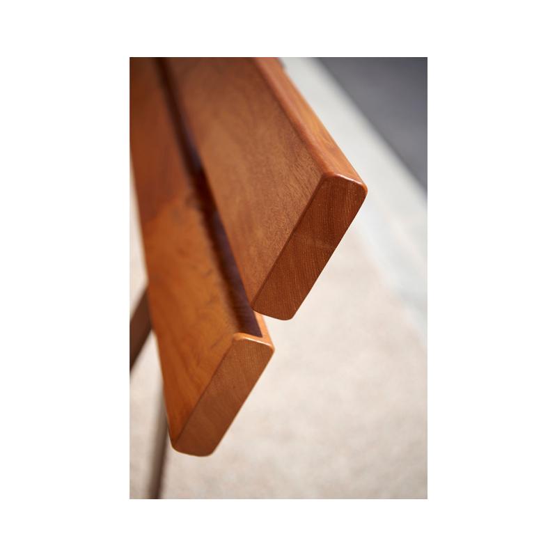 Riga Seat (Wood)
