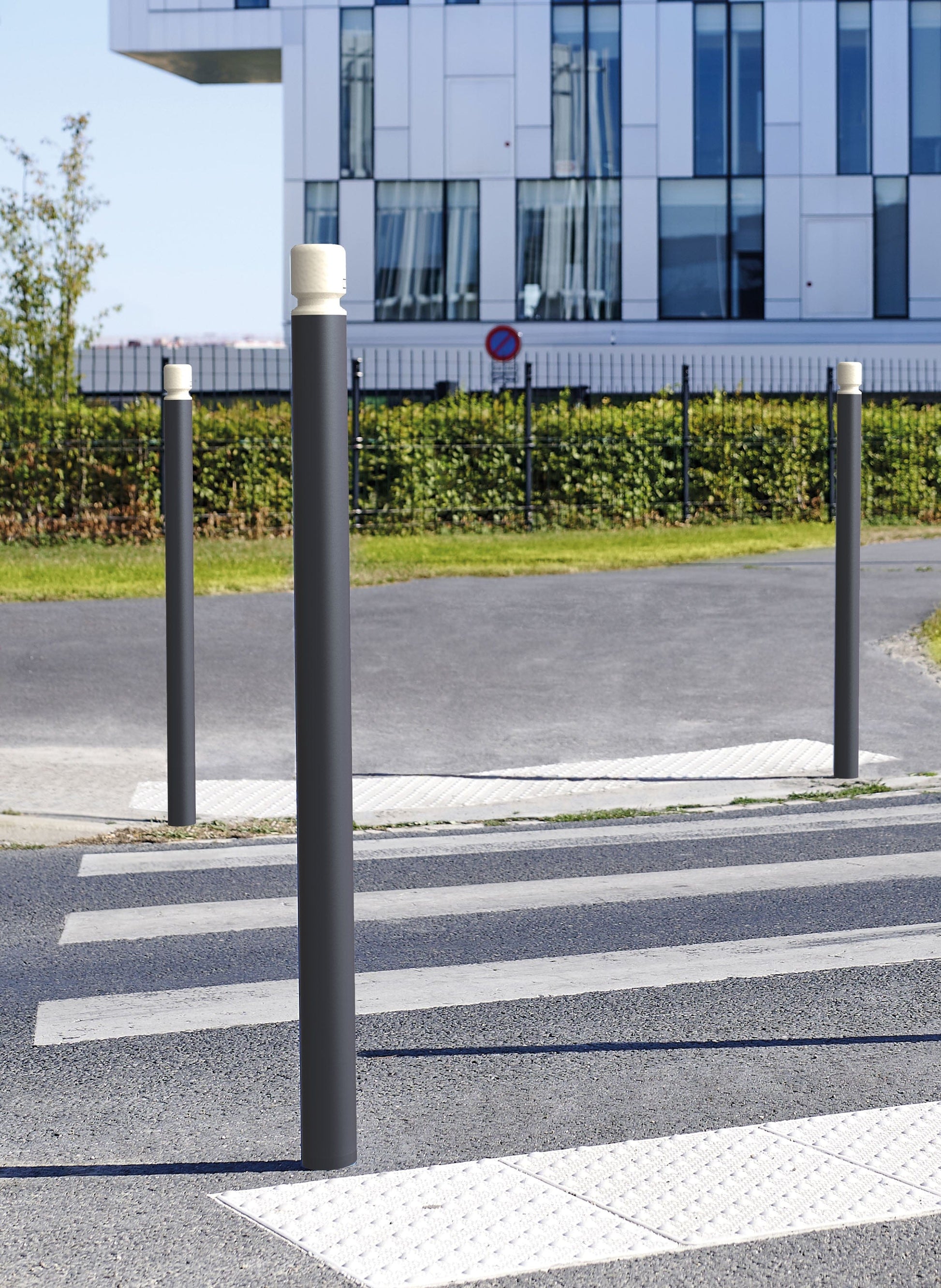 Cityscape Direct Agglo 'High Visibility' Bollard