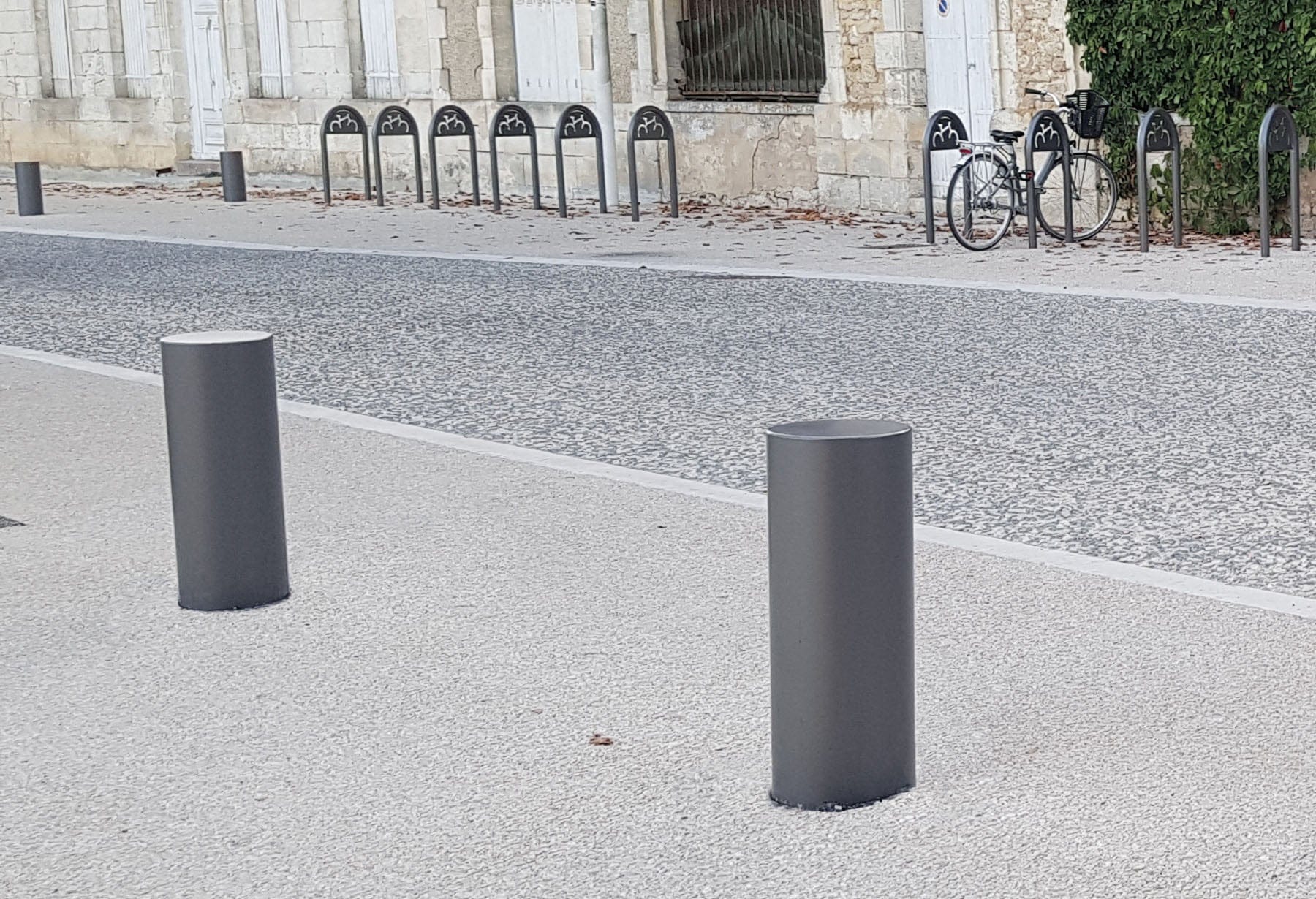 Cityscape Direct Barcelona Steel Bollard